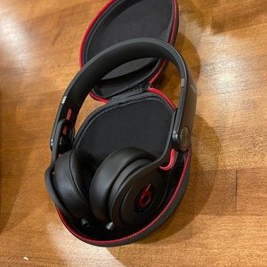 Beats Mixr headphones and case.